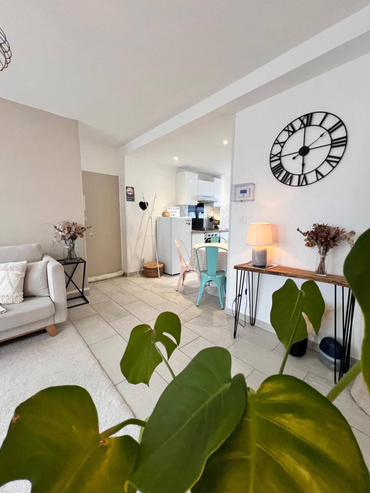 Le Bellevue - T3 - Gare & Les Jardins Darcy - Parking Free Apartment Dijon Bagian luar foto
