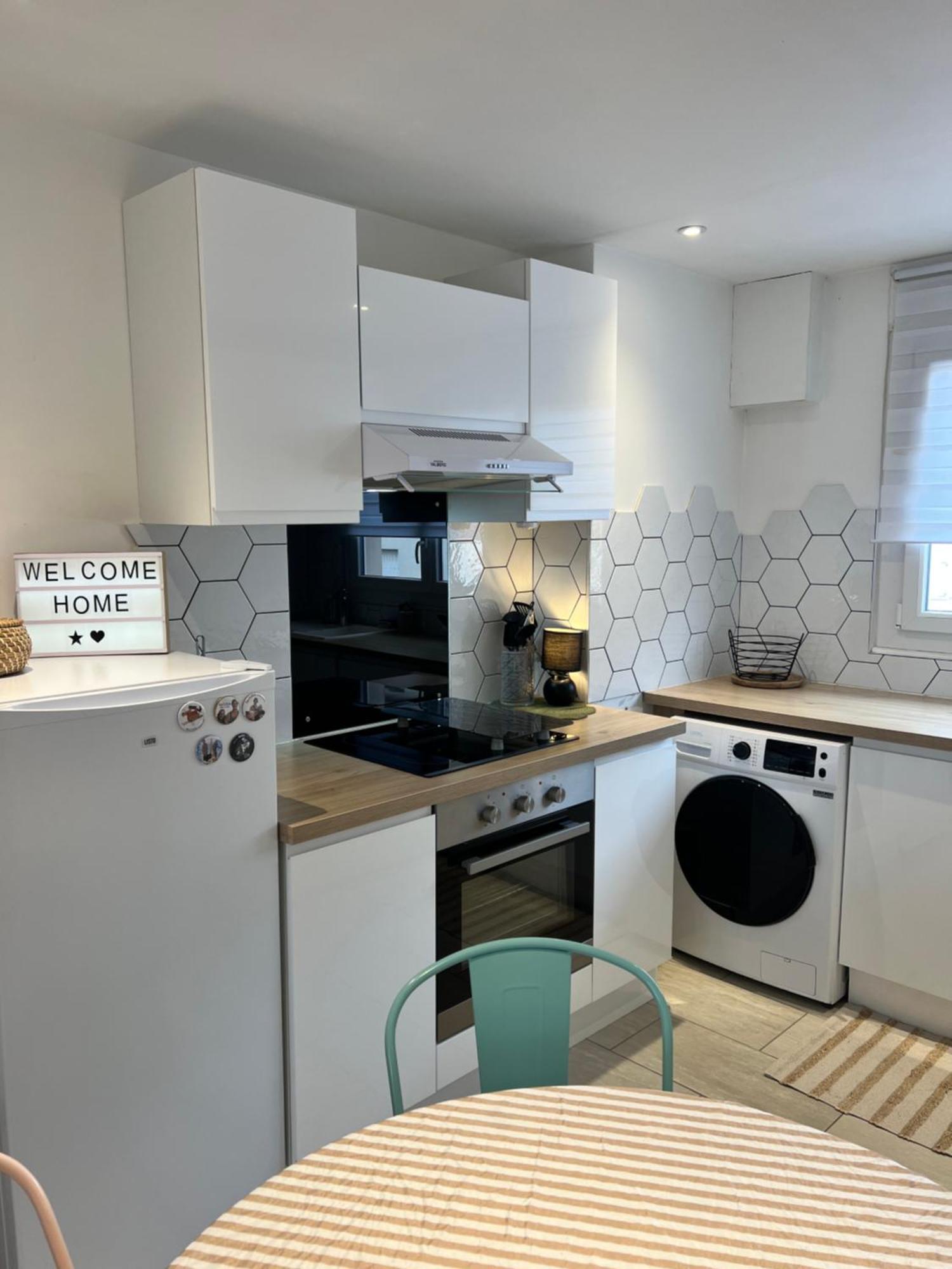 Le Bellevue - T3 - Gare & Les Jardins Darcy - Parking Free Apartment Dijon Bagian luar foto